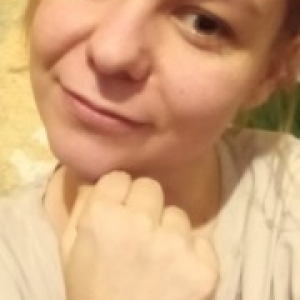 poza femeie singura