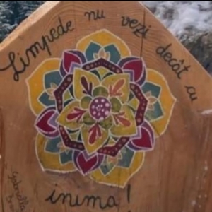 poza femeie singura