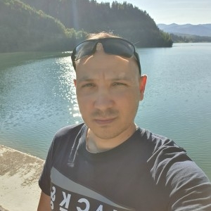 barbati din Sibiu care cauta femei singure din Reșița