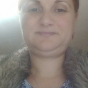 poza femeie singura