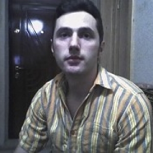 poza barbat singur